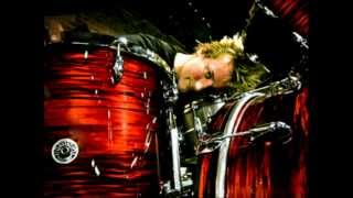 Tre Cool Like A Rat Does Cheese