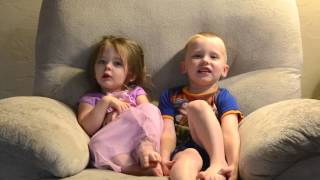 The Amazing Kids, Jacob and Emily Sing their ABCs