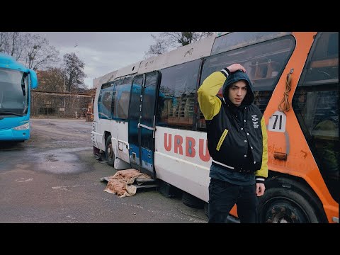 Młody Ozi - ART (Official Video)