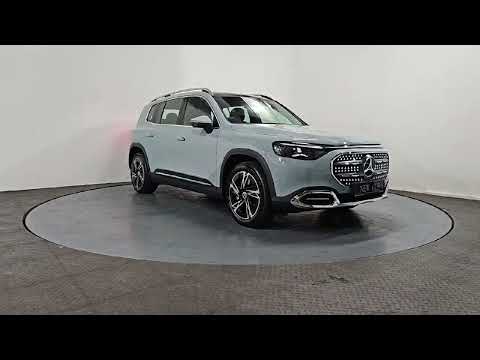 Mercedes-Benz GLB 200 BEV with 7 Seats/Upgraded Al - Image 2