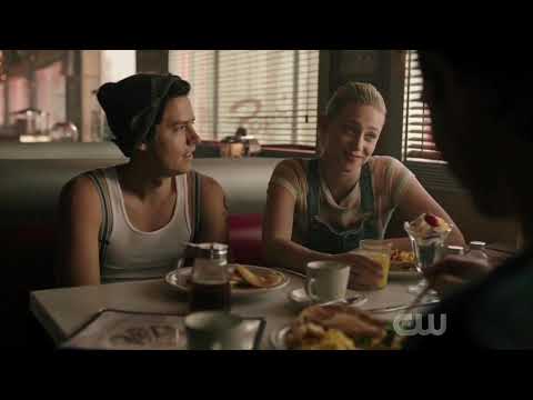 Riverdale 4x01 Archie Finds Out His Father Is Dead