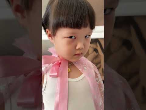 Don't blink. Perform a magic. Elsa's underwear. Human baby. Luxi's dad. Little Luxi