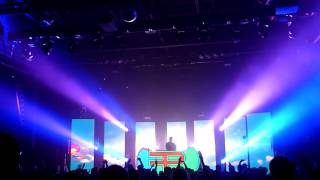 Flux Pavilion Live - Do Or Die (ft.Childish Gambino) @ UEA LCR Norwich 06/12/2013 video #2