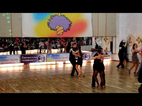 Codreanca/Salsa.Campionatul RM 2013 Part1