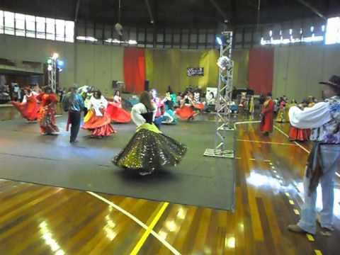 ALMA  CIGANA ´MERCADO GITANO GINASIO DE ESPORTE DO CLUBE  SIRIO EM SAÕ PAULO