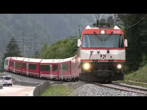 Rhätische Bahn - Die Alvra-Züge der RhB zwischen Chur und St. Moritz über die Albula Bahn  (unesco)