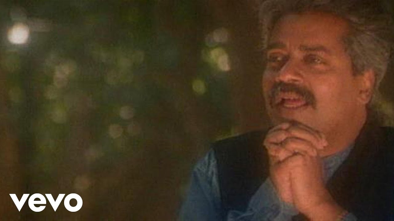 Halka Sa Ek Nasha Lyrics | Halka Nasha (Hariharan) | Hariharan | Utpal Biswas