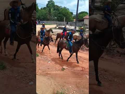 CAVALGADA NA VILA NOVO PLANALTO 4 BOCAS