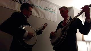 Twin banjos - &quot;My Empty Arms&quot; performed by High Fidelity