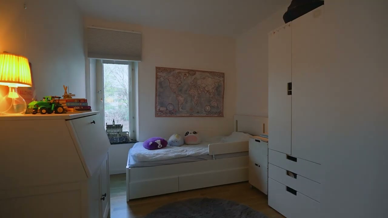 4 rum Lägenhet på Åstorpsringen 11 Hammarbyhöjden Stockholms kommun - video