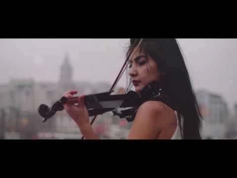 Mc JeGa - Kalbymda Dur (Official Video)