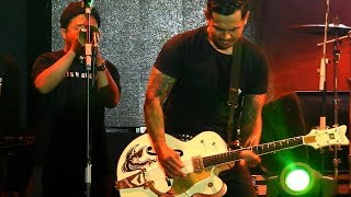 Download lagu SUPERMAN IS DEAD feat ROSEMARY (Bane) - Memories of Rose [Live] @ JLive Festival Bandung 2019 mp3