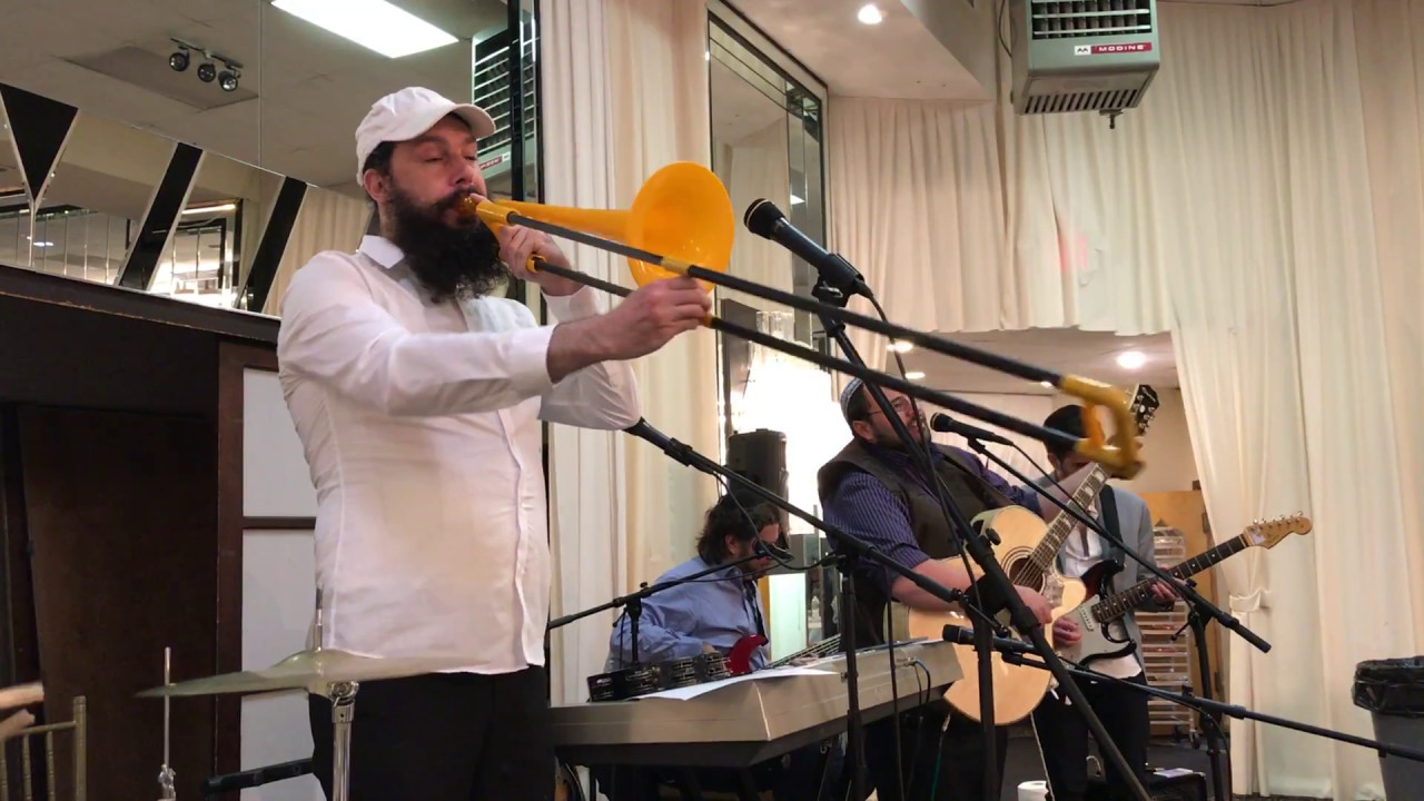 Promotional video thumbnail 3 for Rocking Simchas