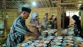 Download lagu Gila‼️ Ternyata Seperti Ini Hajatan Di Jawa Ribuan Porsi Makanan Habis Seketika mp3