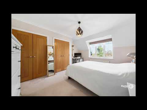 PROPERTY FOR SALE IN STANMORE. Estate Agent in Stanmore. Oyster Properties.