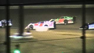 preview picture of video 'Wayne County Speedway World of Outlaws Late Models Buckeye 50 5-25-2012'