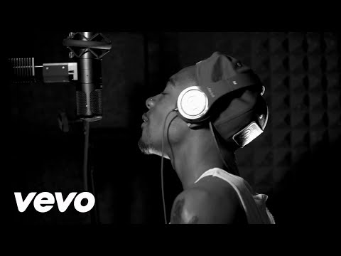 Tae Snap - Smoke One ft. Myke T