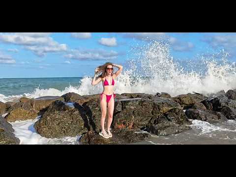 Effortless Beauty: Girl Enjoying Spanish Seaside | Spain with Sandra 2025