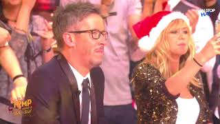 Cyril Hanouna chante en live son tube &quot;Petit Baba Noël&quot;