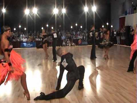 Sofroni Malin & Acatrinei Alexandra - semi-final World Junior 2 latin 2012 - passo doble .mpg