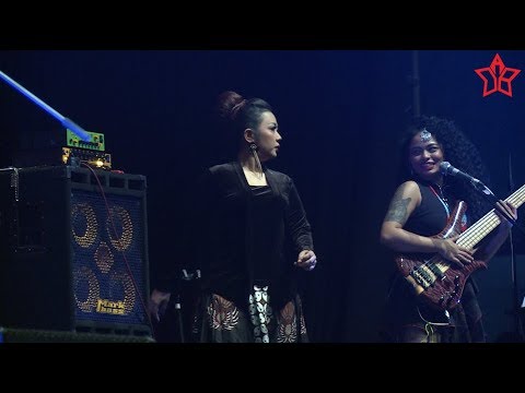 Hyang Giri - Dewa Budjana Ft. Soimah Pancawati & Mohini Dey | Live in Java Jazz 2019