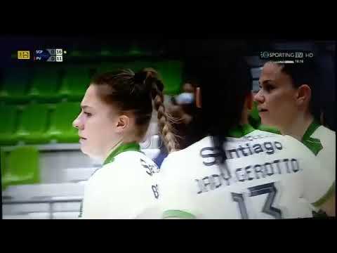 A "nossa" capitã omnipresente