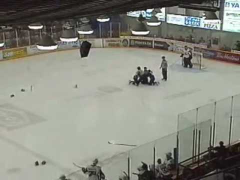 Mitch Maxwell vs Kevin Smith