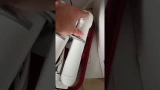 arıtma cihazı su kaçırıyor sebep 1 mebran kutusu kapağı tam oturmamıştır ya da contası düşmüştür