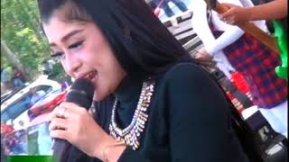 Download lagu Lagi Syantik New Kendedes Live Tirtomoyo mp3 Download lagu Lagi Syantik New Kendedes Live Tirtomoyo mp3