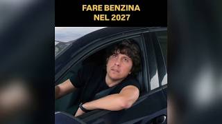 Il caro benzina visto dagli Autogol: «Con un cavallo non pago il bollo»