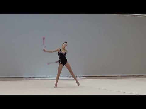 Arina Gubareva clubs Ogres pils  atklātais jaunatnes kauss mākslas vingrošanā 2022