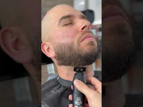 Beard Line-Up 🔥🔪 #barber #barberworld #hairstyles #beardtrimmer