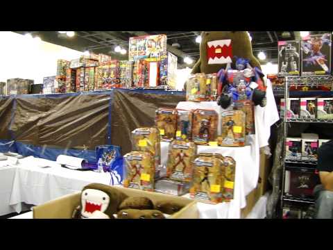 Transformers BotCon 2011 Dealer Room Tour (Part 5)