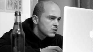 REY   RIMA   VIDEO O JARDIM