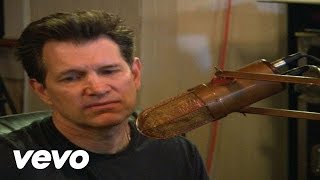 Chris Isaak - Crying Waiting Hoping  (Live in Studio)