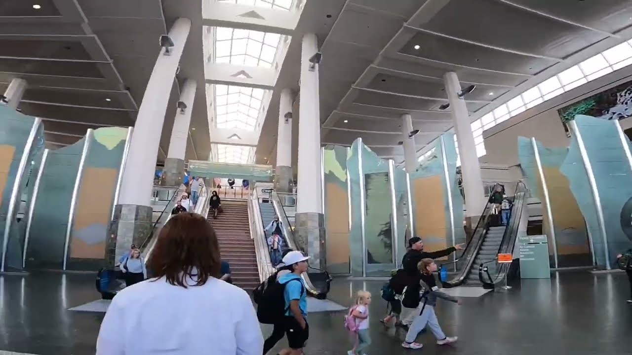 Alaska Airlines Alaska Lounge