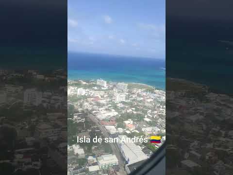 🌴✈️ Espectacular Despegue desde el paraíso: Isla de San Andrés 🇨🇴✨ #aviationlovers #aventura