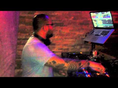 Maxime Johnny @ Cue Bar, Amsterdam - 294 Records Showcase [ 2 ]