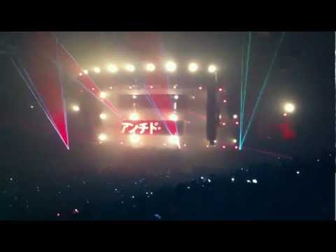 Swedish House Mafia - One Last Tour @ Sportpaleis Antwerpen ( Michael Calfan - Resurrection) HD