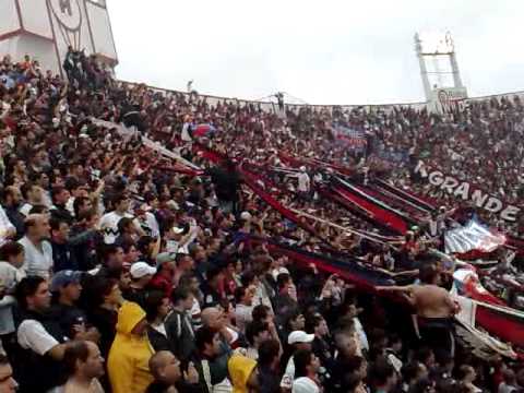 "La gloriosa Butteler en la quema" Barra: La Gloriosa Butteler &bull; Club: San Lorenzo