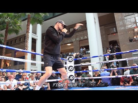 CALLUM SMITH DISPLAYS CRISP FOOTWORK DURING NYC OPEN WORKOUT - JOSHUA VS RUIZ