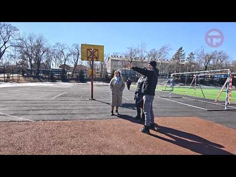 ✅ Как стадион 28-й школы и крыльцо МЦ «Горизонт» пережили зиму, оценили общественные наблюдатели