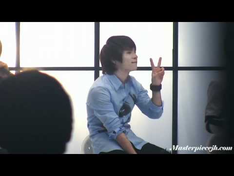 [fancam] 101015 SHINee jonghyun - hello rehersal @ MC