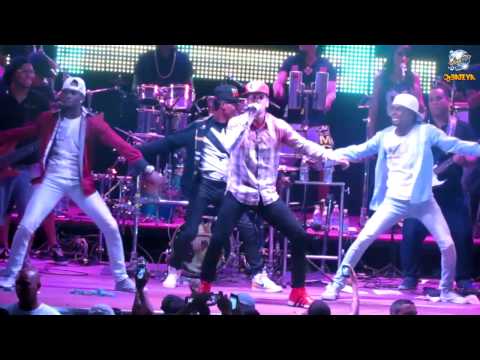 Tic Tac   CF REY ao vivo na The Best Beach