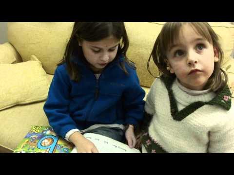 AGUS ENSEÑA INGLES A FATI