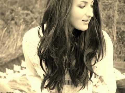 download lagu mp3 mp4 Fanny Perreault, download lagu Fanny Perreault gratis, unduh video klip Fanny Perreault