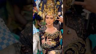 Download lagu Suliana & Wandra dibalik Layar Banyuwangi Etno Carnival BEC 2024 mp3 Download lagu Suliana & Wandra dibalik Layar Banyuwangi Etno Carnival BEC 2024 mp3