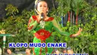 Download lagu CS Sangga Buana - Kangen Voc. Putri Kartikasari mp3 Download lagu CS Sangga Buana - Kangen Voc. Putri Kartikasari mp3