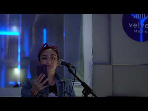 KOTAK Ft MELLY MONO - BERAKSI