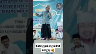 Download lagu Sedang membahas yatim piatu, tiba2 kucing datang dengan manjanya. mp3